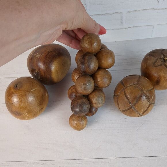 Vintage Wooden Fruit 5pc. Mid Century Home Decor Boho Eclectic Cottage 1960s - Picture 2 of 11